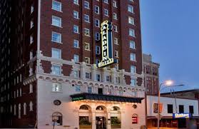 https://kairos2017.com/wp-content/uploads/2017/05/Aladdin-Holiday-Inn-Hotel-Kansas-City.jpg